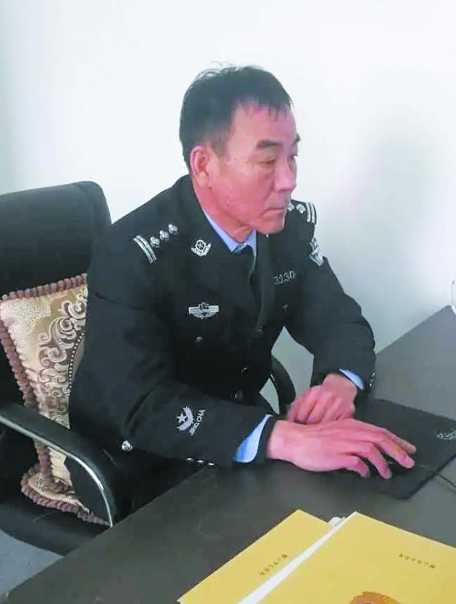 頓華建在8890平臺(tái)上接投訴件