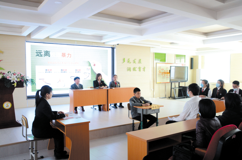 模擬法庭現(xiàn)場 李長生 攝