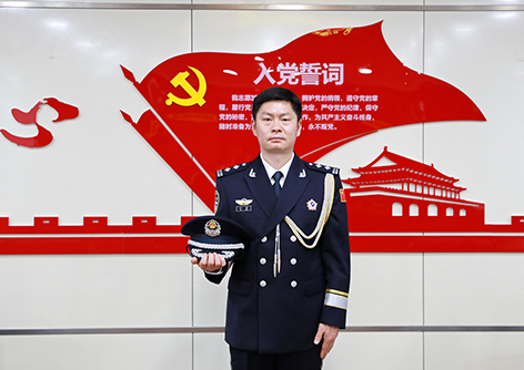 于洪