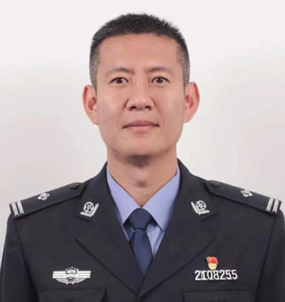 李春亮