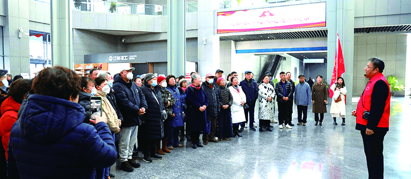 遼寧省政協(xié)委員經(jīng)濟(jì)發(fā)展協(xié)會——走進(jìn)中國工業(yè)博物館2