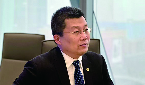 大連市律師行業(yè)黨委副書記、大連市律師協(xié)會(huì)會(huì)長 曲之勇