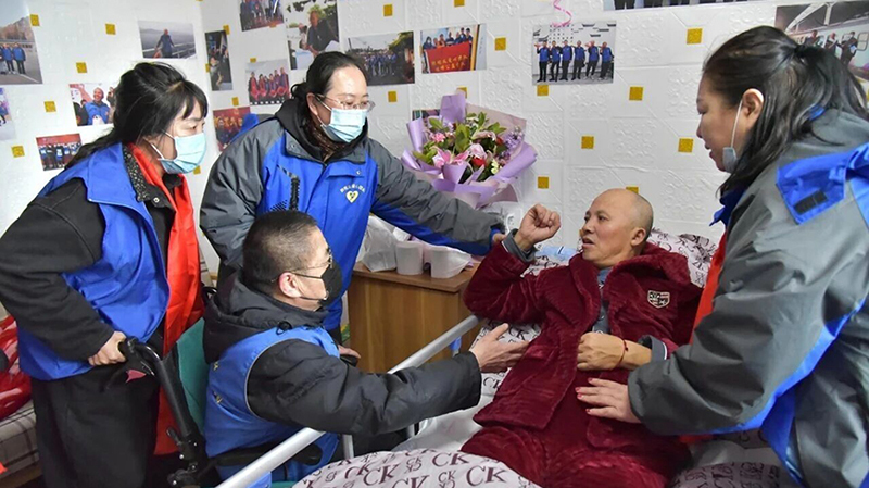 鞍山市振峰公益團(tuán)隊